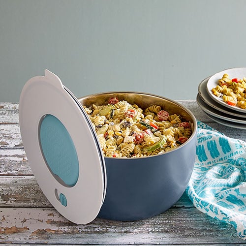 On-the-Go 5-qt. (4.7-L) Serving Bowl