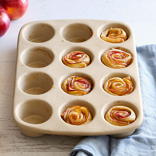 Stoneware Muffin Pan