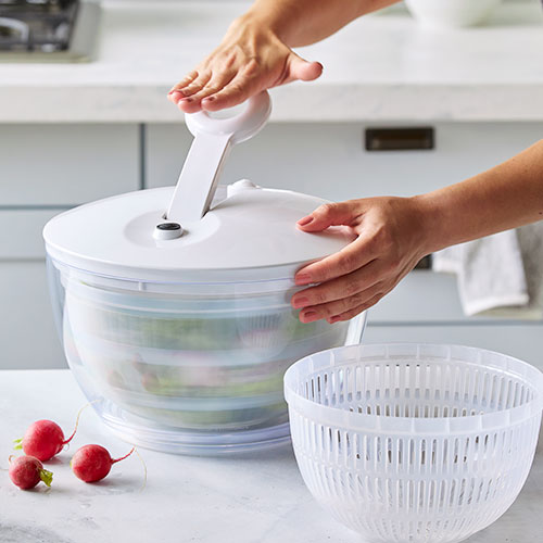 Salad & Berry Spinner Shop Pampered Chef Canada Site