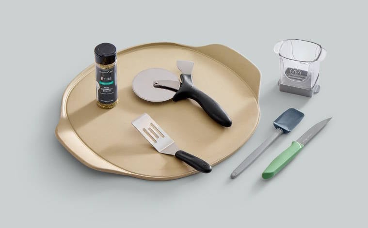 All products included in the Deluxe Launch Kit