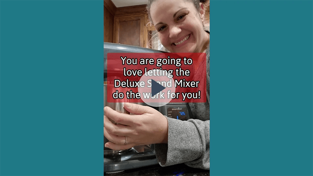 consultant-Elizabeth-Hernandez-deluxe-stand-mixer