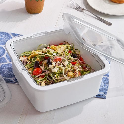 served Vacuum-Insulated Large Serving Bowl (2.5Q) - Berry