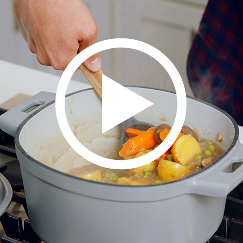 Play 2-qt. (2-L) Enameled Cast Iron Baker Video