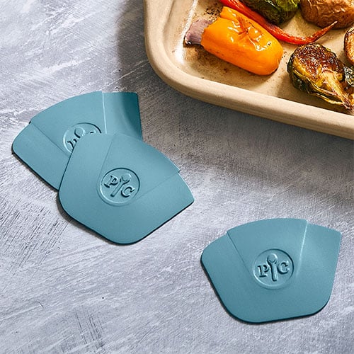 pampered chef nylon pan scrapers set of 3 in brown