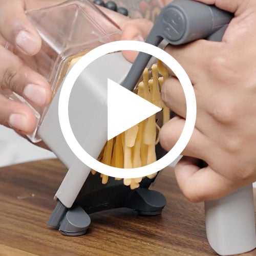 Play Adjustable Coarse Grater Video