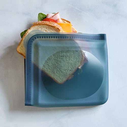Play Medium Reusable Sandwich Bag Video