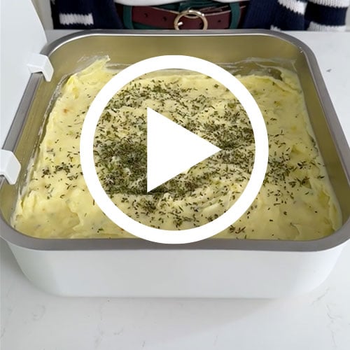 Play 2-qt. (1.9-L) Square Insulated Serving Bowl Video