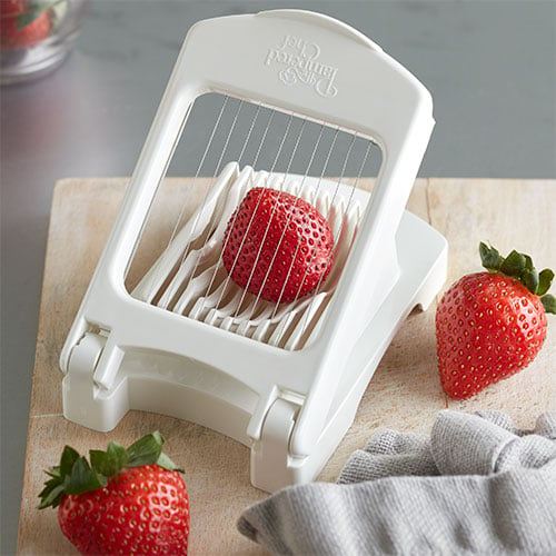 Pampered Chef Quick Slice #1181 Fruit Veggie Egg Slicer Kitchen Tool