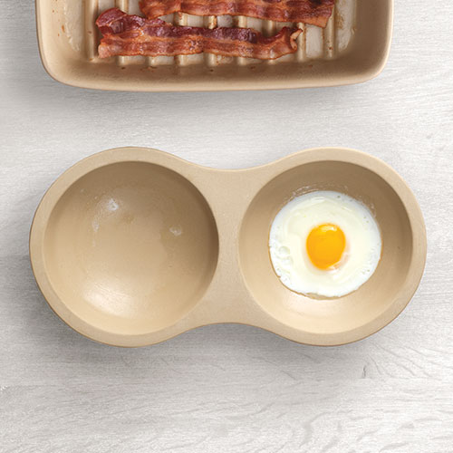 Stoneware Microwave Egg Cooker Shop Pampered Chef Canada Site