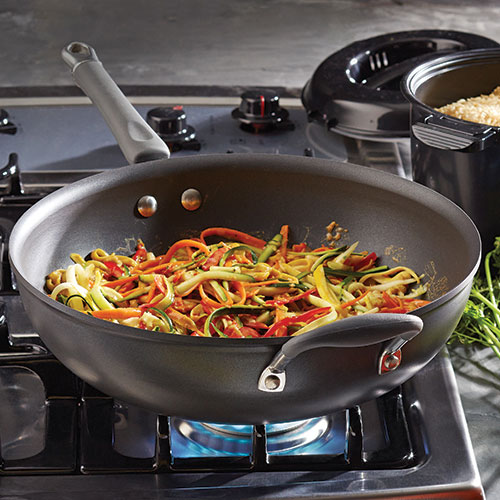 Executive Nonstick StirFry Skillet Shop Pampered Chef Canada Site