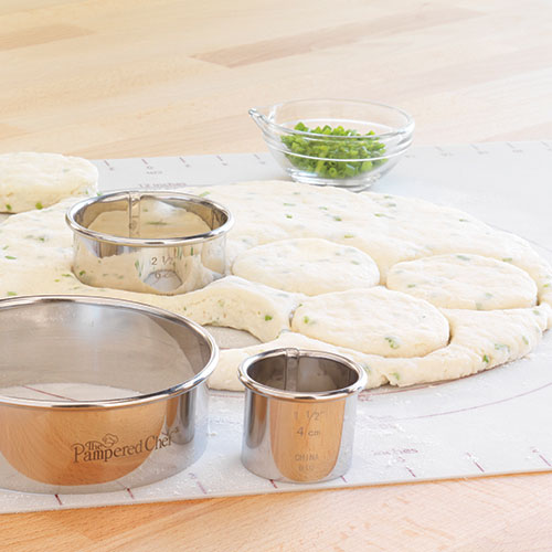 Buttermilk Biscuits with Fresh Chives