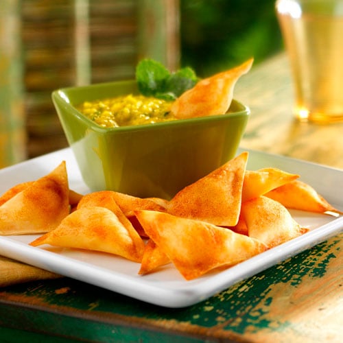 Tropical Wontons with Mango Sauce