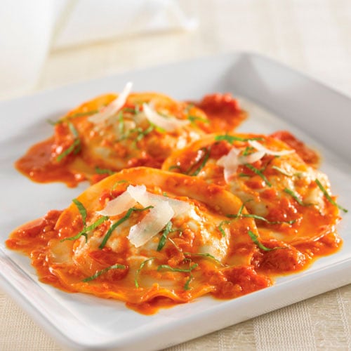 Turkey & Pesto Ravioli with Fresh Tomato Sauce