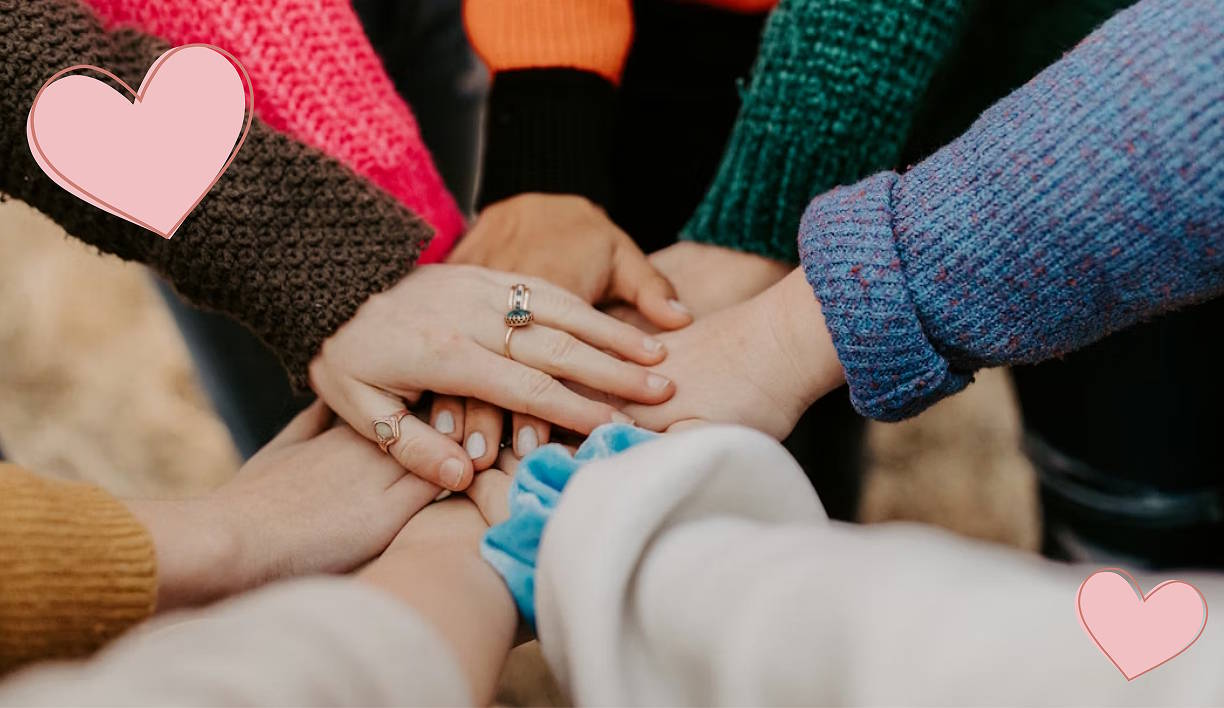 hands in a circle